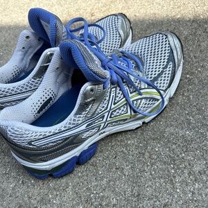 STREETSTYLE ASICS GEL CUMULUS SNEAKERS